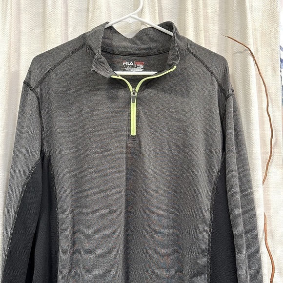 Men’s FILA Sport Black & Gray Quarter Zip Long Sleeve Pullover Size Large - Picture 2 of 8